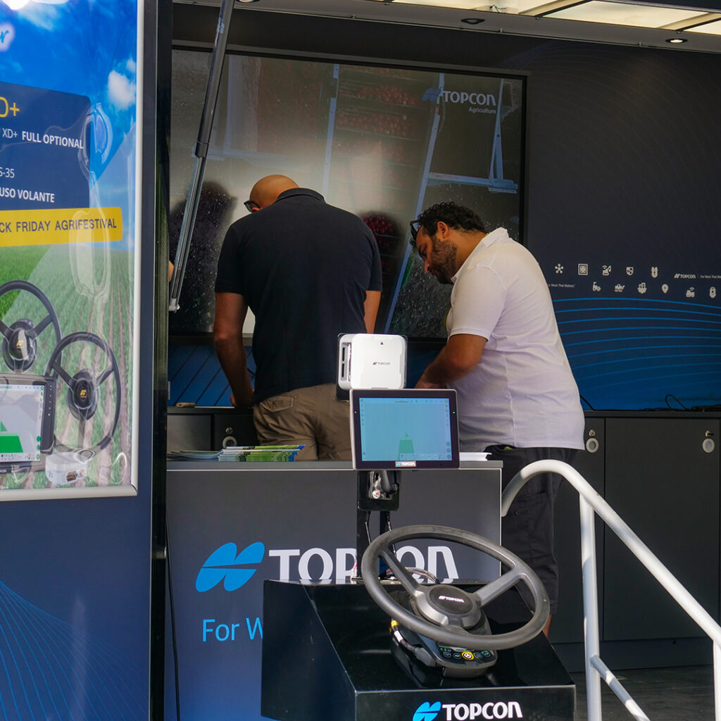 esperti topcon agroservizi 3